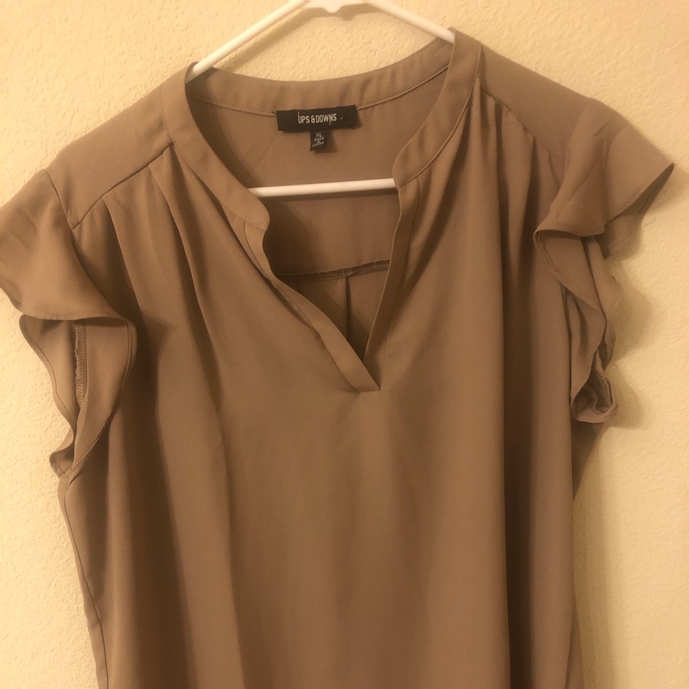 Women’s blouse